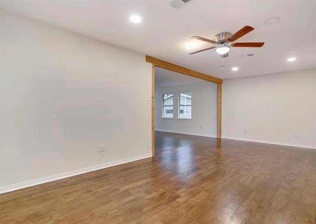 620 Samuels Lane, Arlington, TX 76010