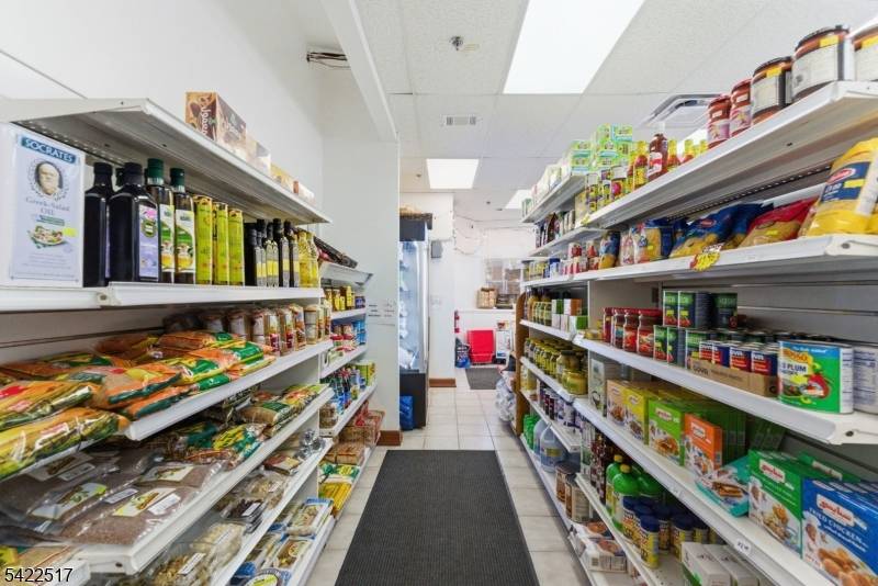 329 Broad St, Bloomfield Twp., NJ 07003