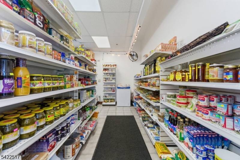 329 Broad St, Bloomfield Twp., NJ 07003