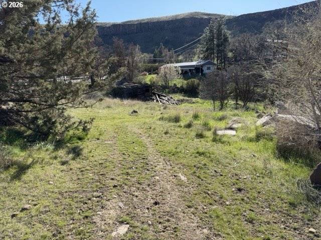 0 Wamic Market road, Tygh Valley, OR 97063