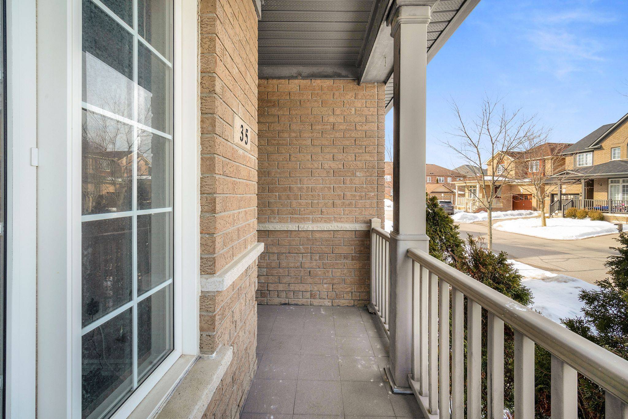 35 Rainbow Valley CRES, Markham, ON L6E 1M1