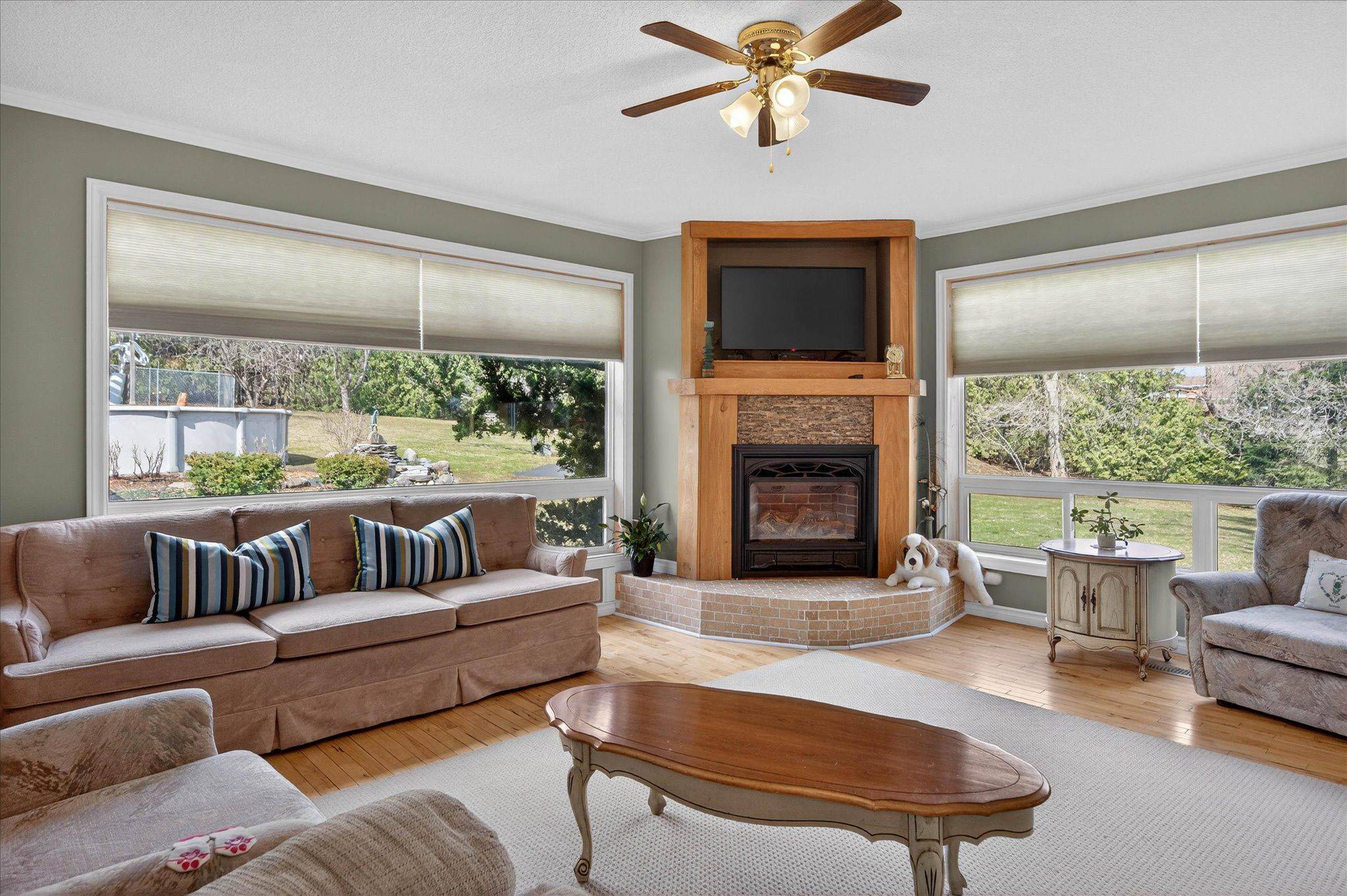 572 Fallis Line, Cavan Monaghan, ON L0A 1G0