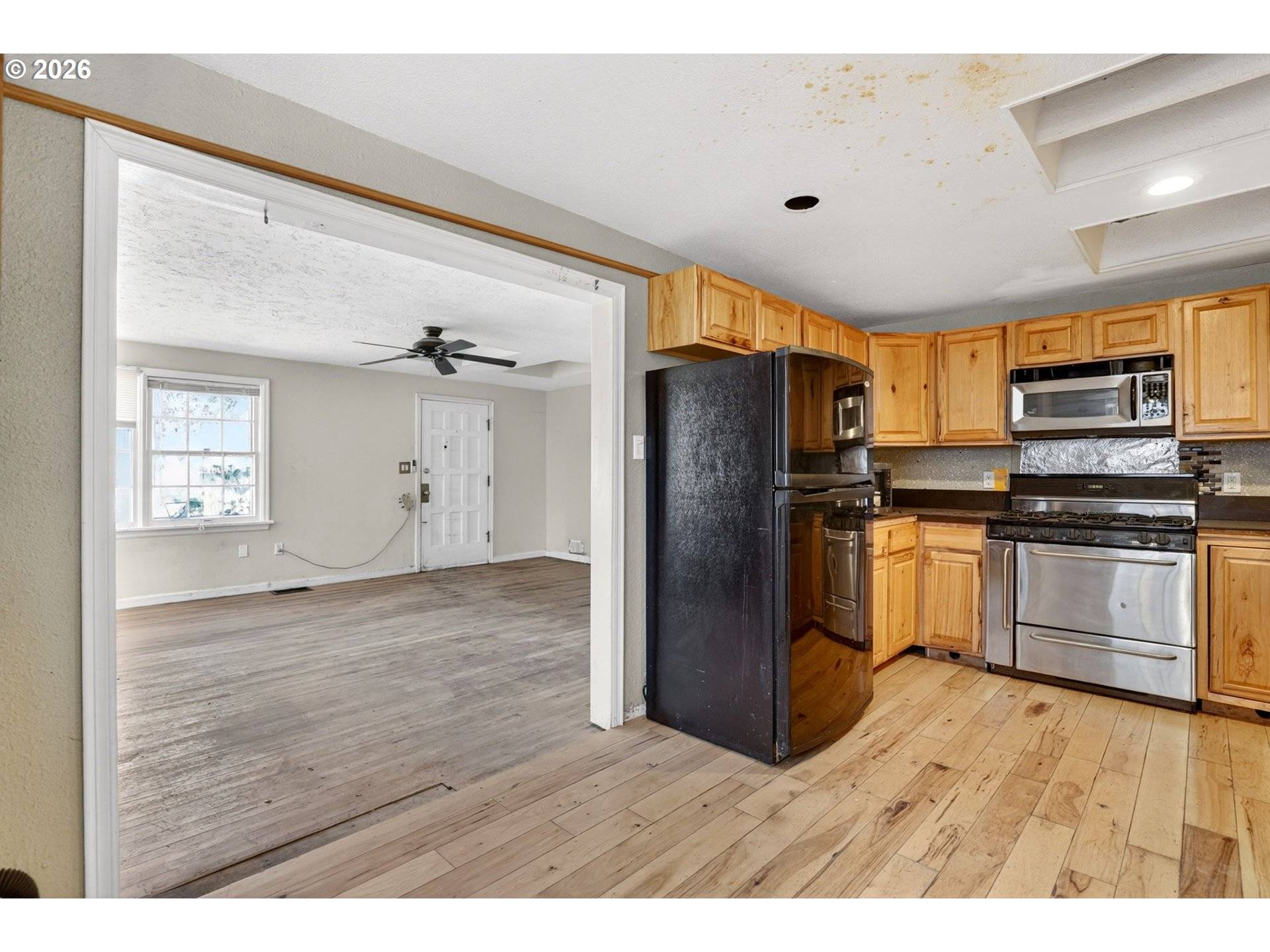 2607 E 26TH ST, Vancouver, WA 98661