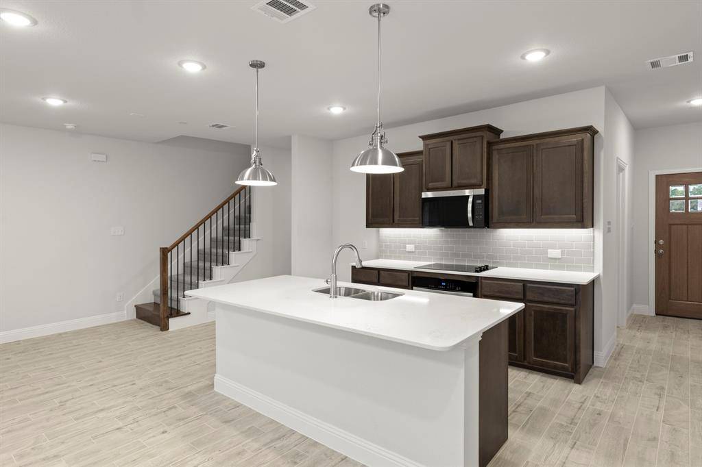 2654 Copper Breaks Street, Dallas, TX 75228