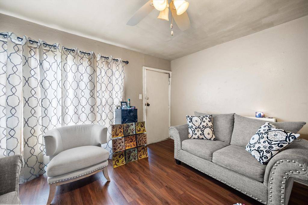 2705 34th Street, Fort Worth, TX 76106
