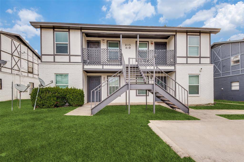 215 Roberts Circle #D, Arlington, TX 76010