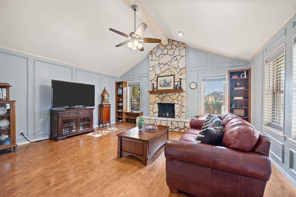 2621 Sedgeway Lane, Carrollton, TX 75006