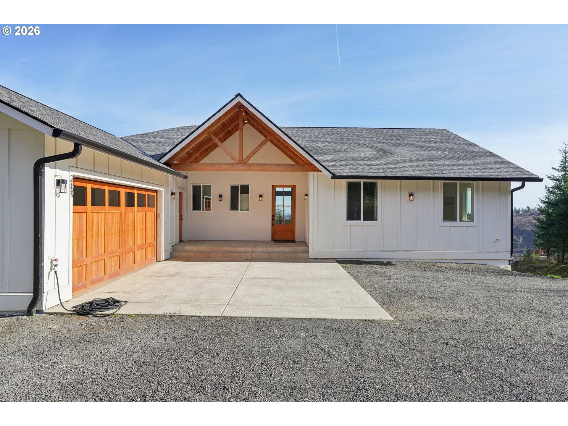 209 HIGH BANK LN, Woodland, WA 98674