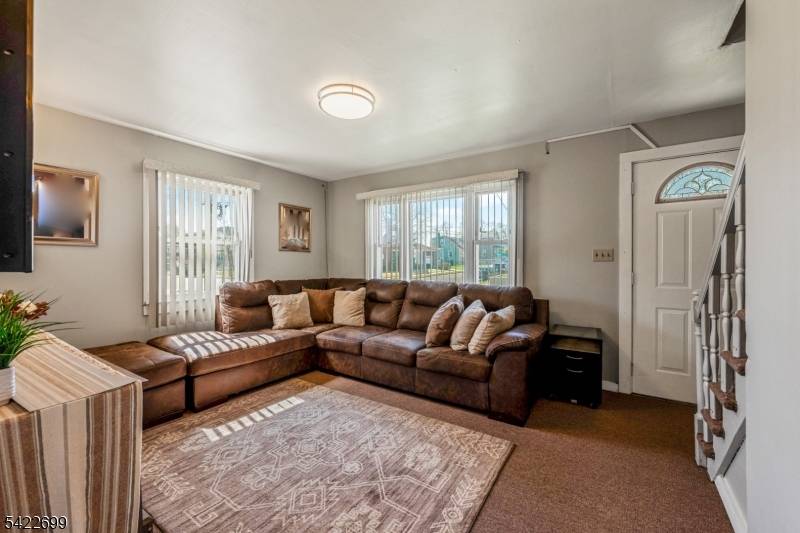 1302 Bower St, Linden City, NJ 07036