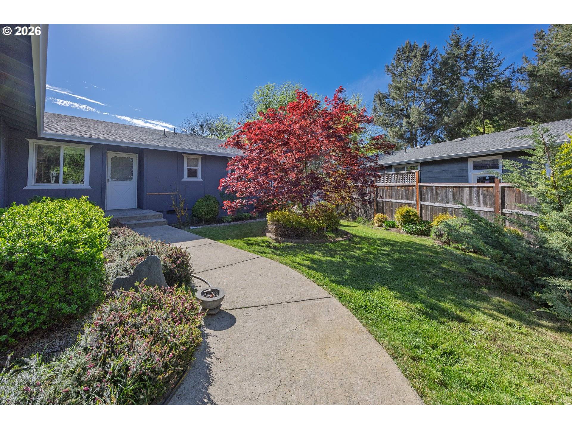 3457 W NORMANDY AVE, Roseburg, OR 97471