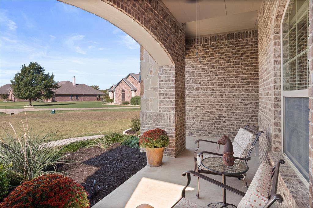 5501 Littlefield Drive, Dish, TX 76247