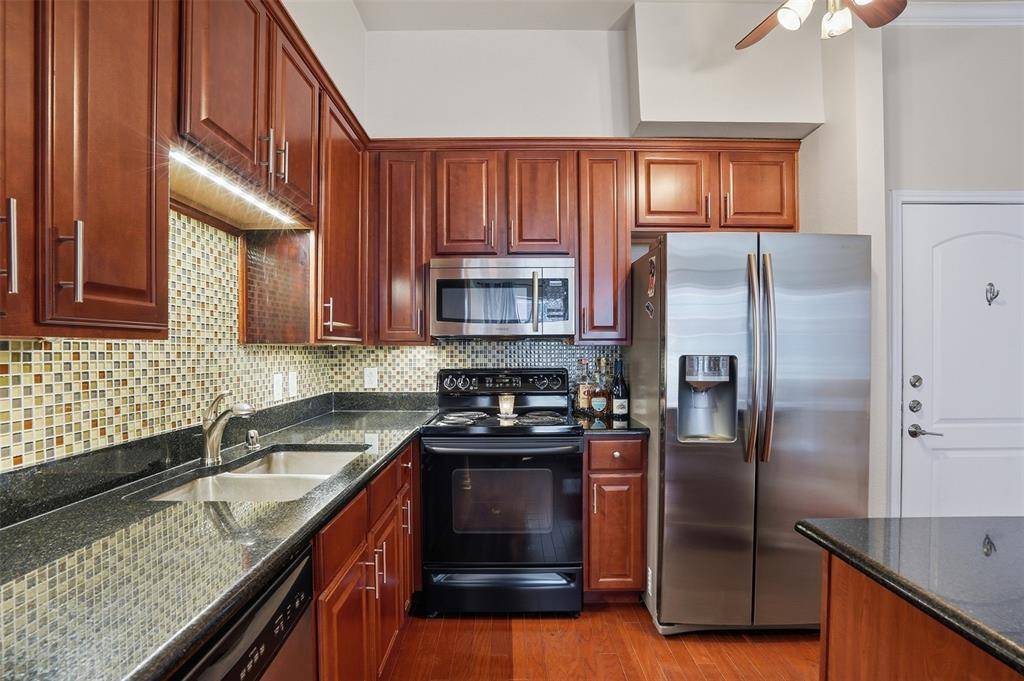 3225 Turtle Creek Boulevard #318, Dallas, TX 75219