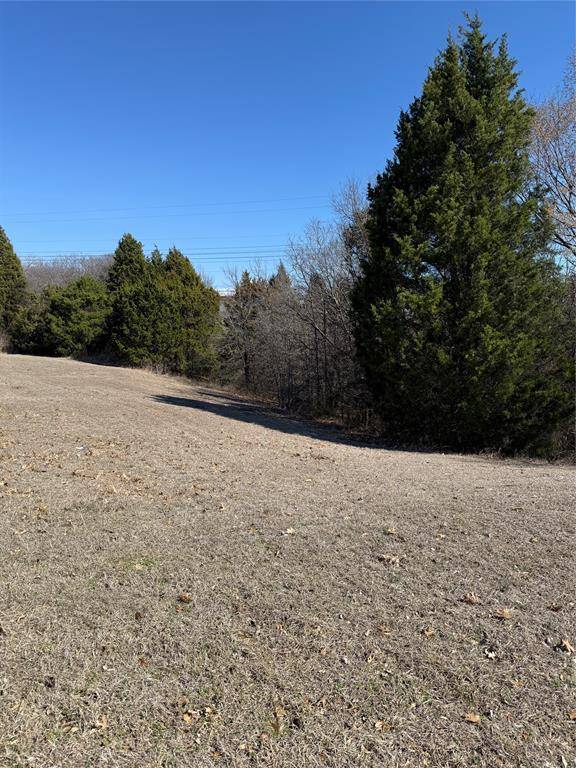 700 Winding Creek Drive, Mesquite, TX 75149