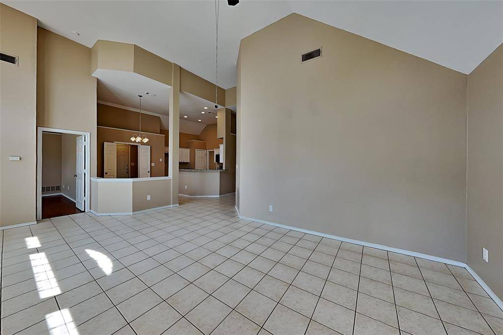 5121 Feather Crest, Mckinney, TX 75072