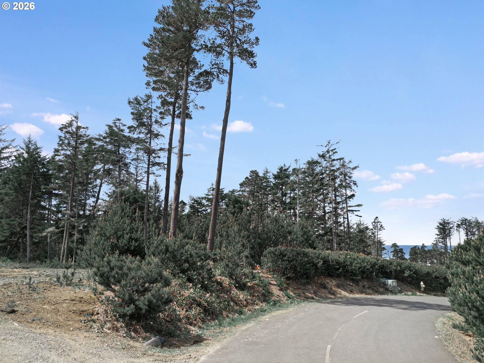 01500 SE Bracken Terrace, South Beach, OR 97366