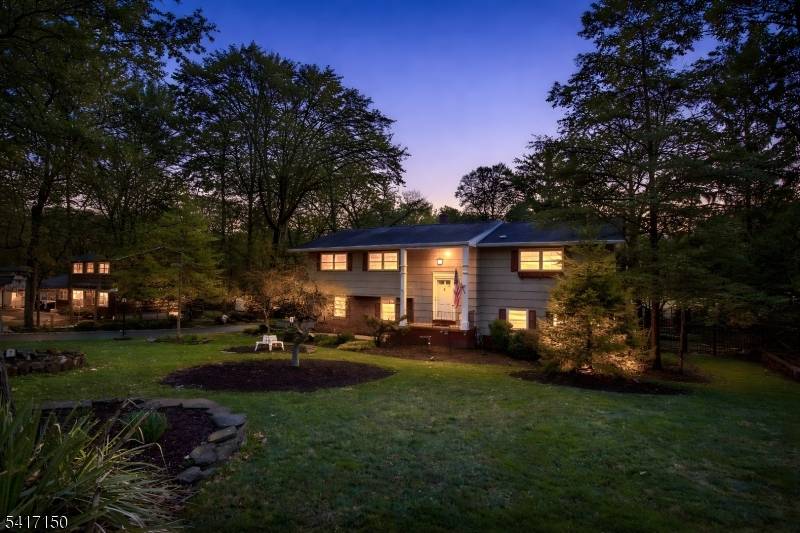 45 Blue Ridge Ave, Green Brook Twp., NJ 08812