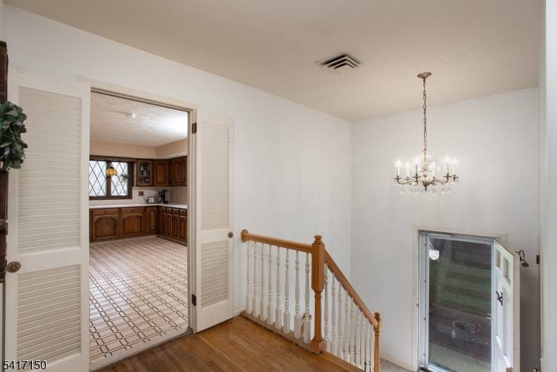 45 Blue Ridge Ave, Green Brook Twp., NJ 08812