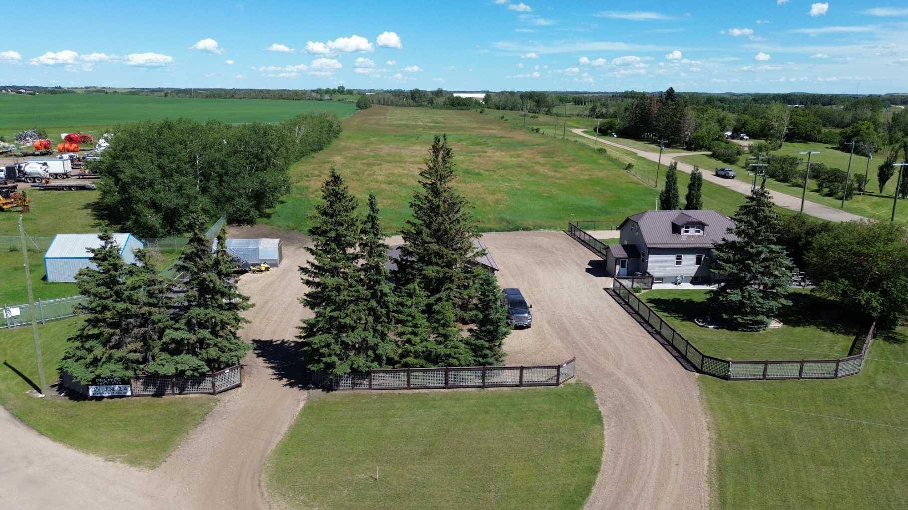 5107 45th Street, Alix, AB T0C 0B0