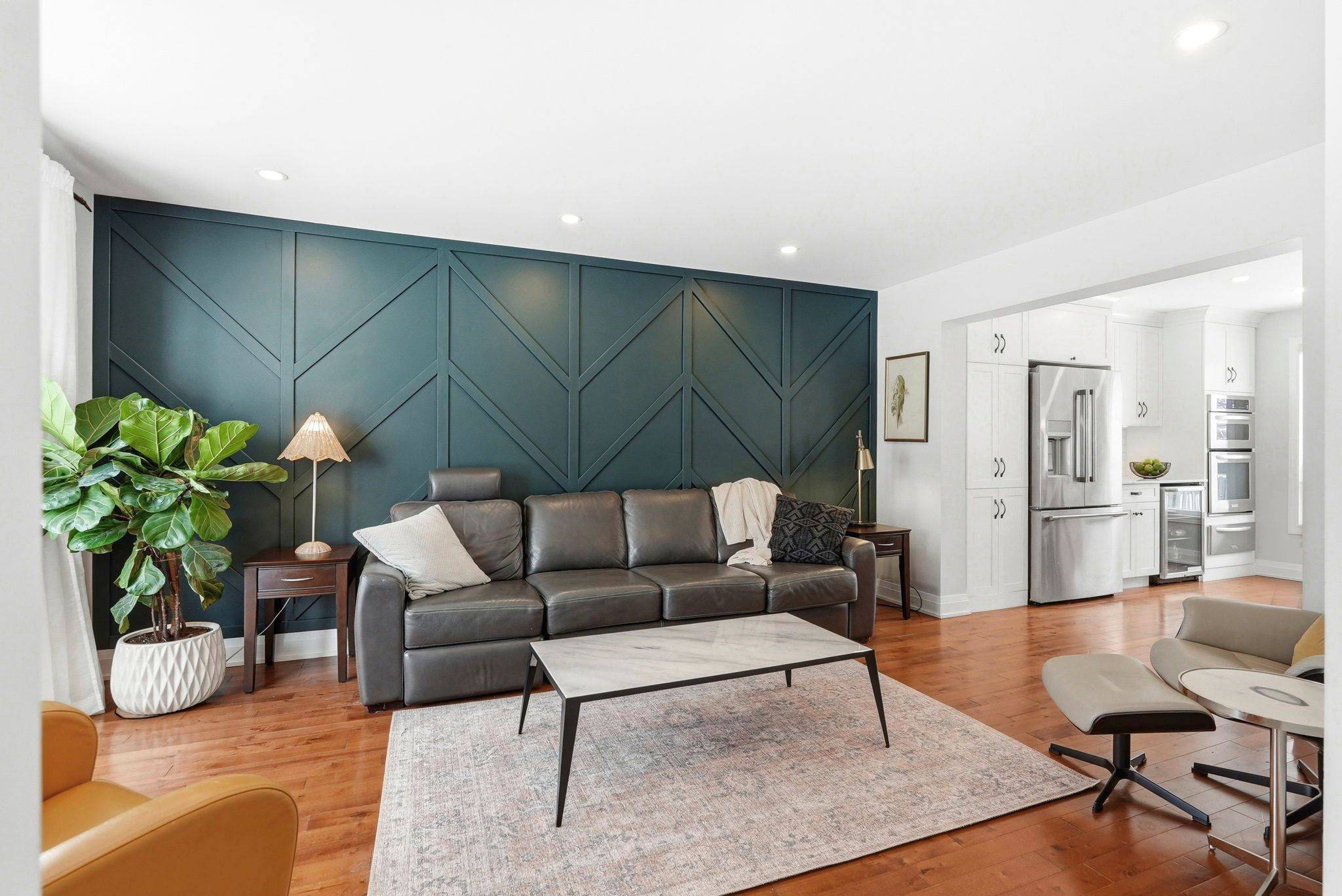 12 Mancil DR, Barrhaven, ON K2J 2J5