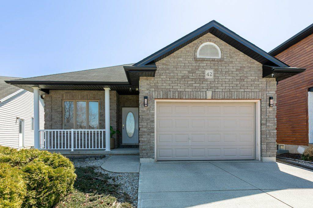 42 Kerr CRES, Ingersoll, ON N5C 4H1