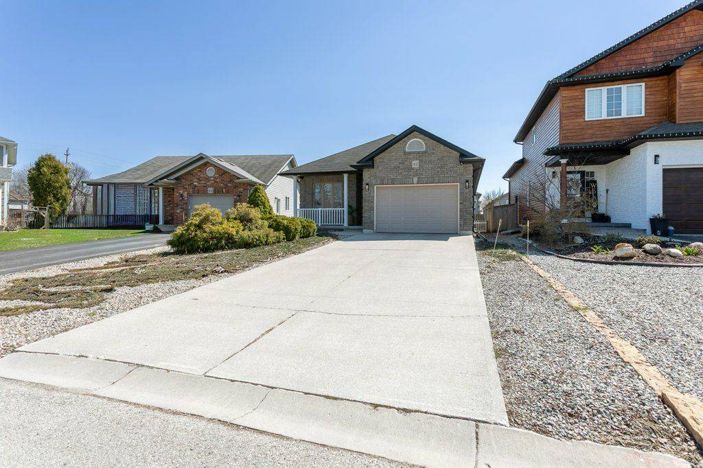 42 Kerr CRES, Ingersoll, ON N5C 4H1