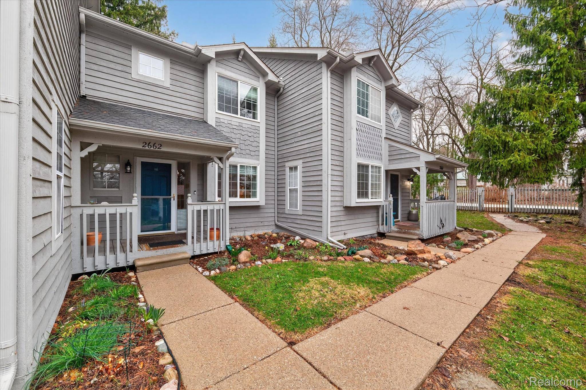 2662 Packard ST, Ann Arbor, MI 48104