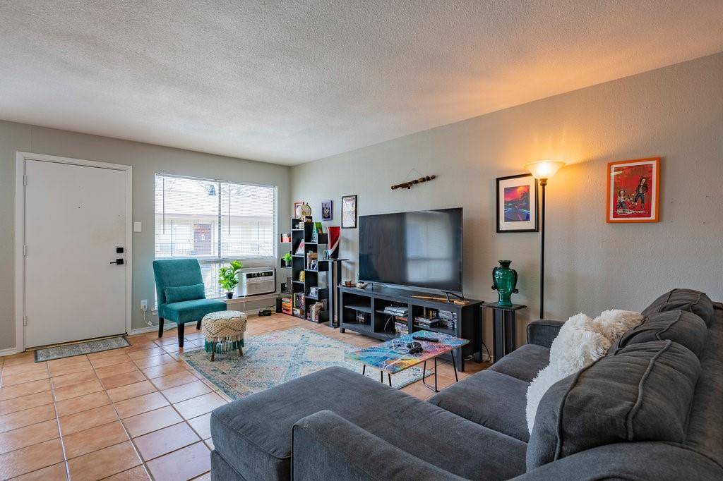 5000 Bowser Avenue #211, Dallas, TX 75209