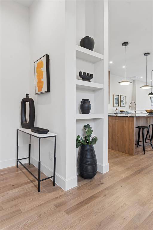 6607 Roper Street, Dallas, TX 75209