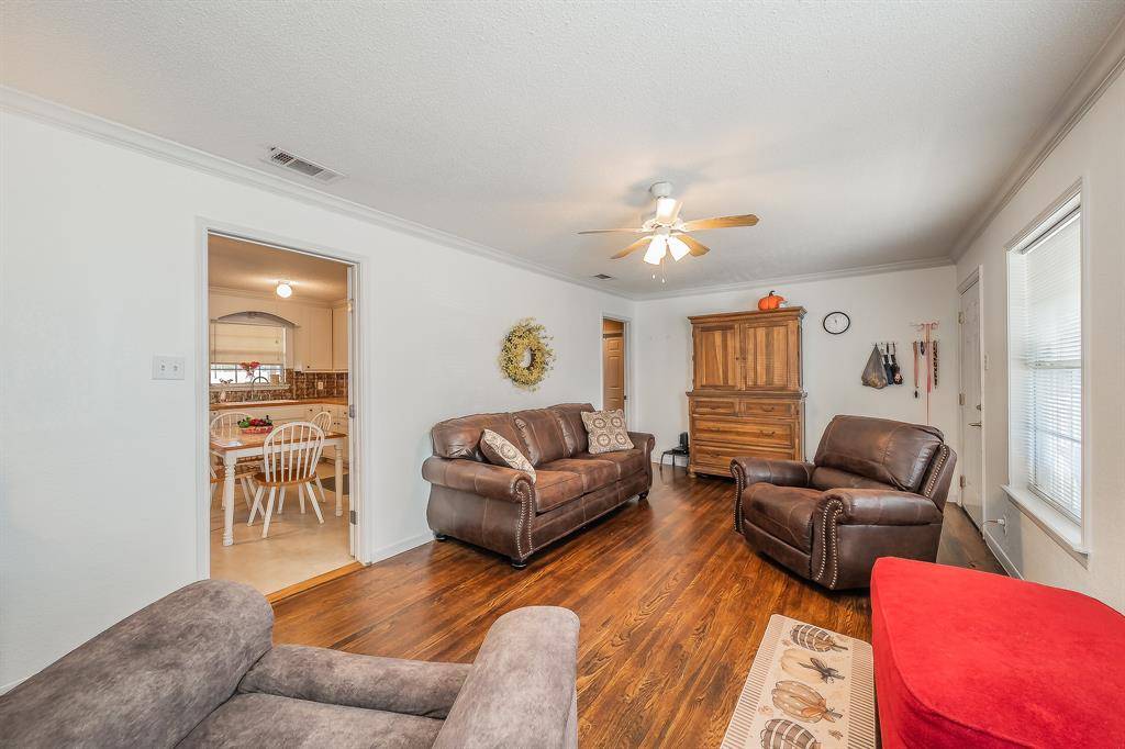 1205 Marshalldale Drive, Arlington, TX 76013