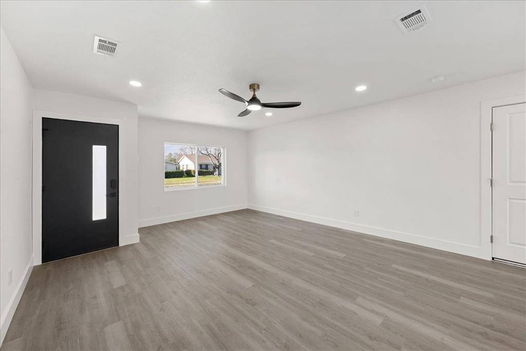 2903 Lowell Drive, Irving, TX 75062