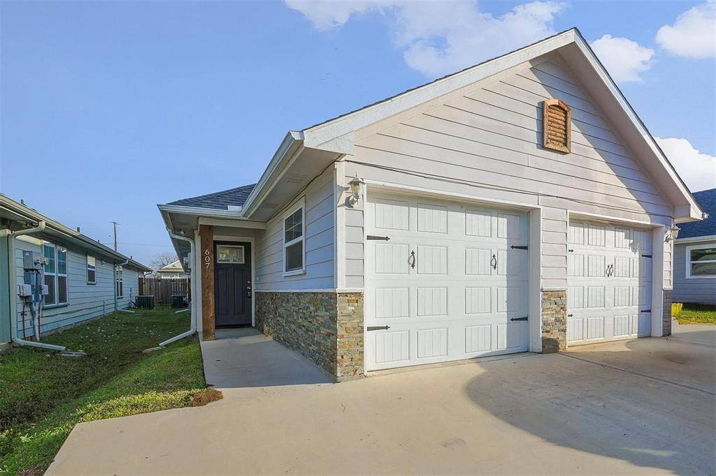 607 E Carter Street #609, Sherman, TX 75090