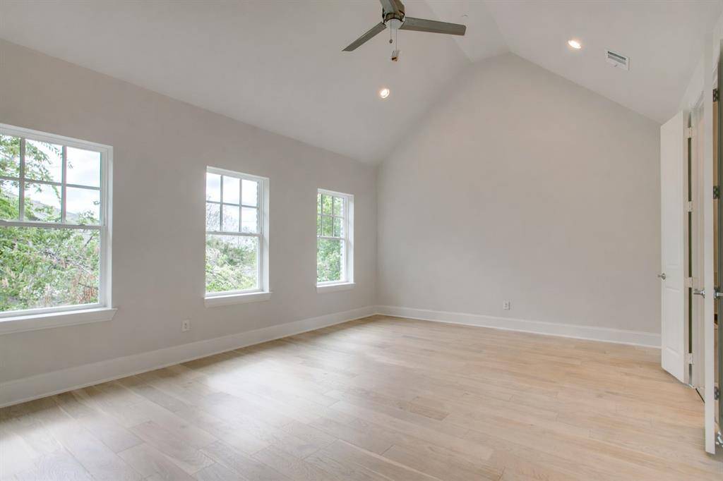 1472 N Avenue, Plano, TX 75074