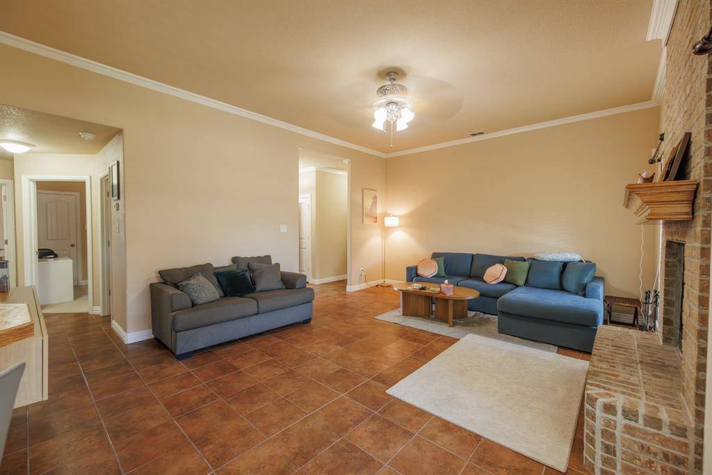 857 Shallow Water Trail, Abilene, TX 79602