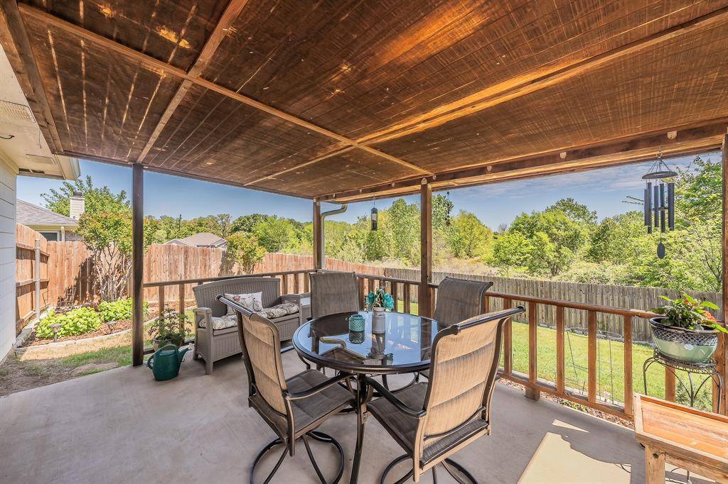 330 Beaumont Drive, Weatherford, TX 76086