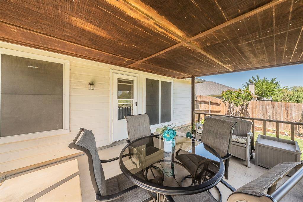 330 Beaumont Drive, Weatherford, TX 76086