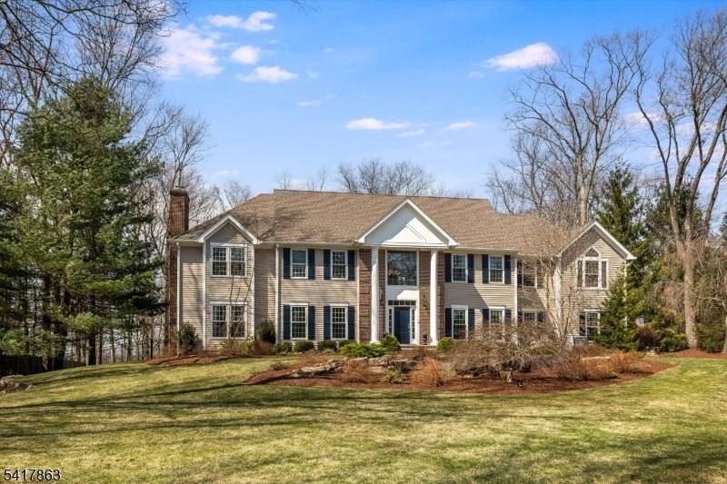 5 Green Hill Rd, Chester Twp., NJ 07930