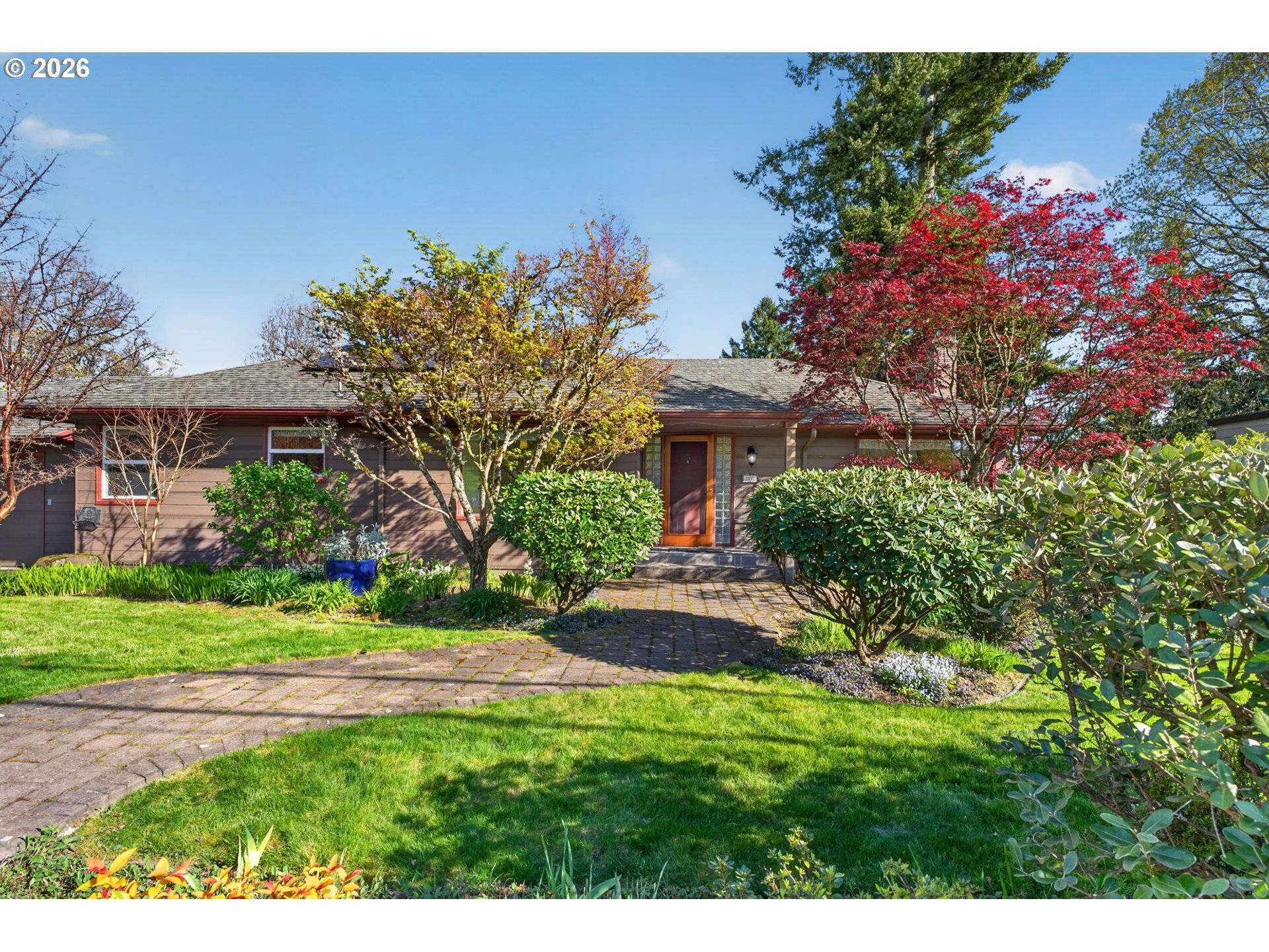 3270 SW VISTA DR, Portland, OR 97225