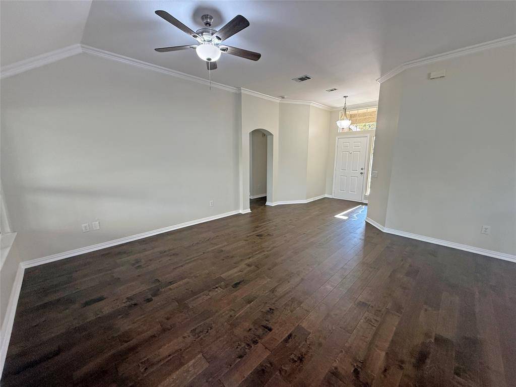 9704 Pinewood Drive, Denton, TX 76207