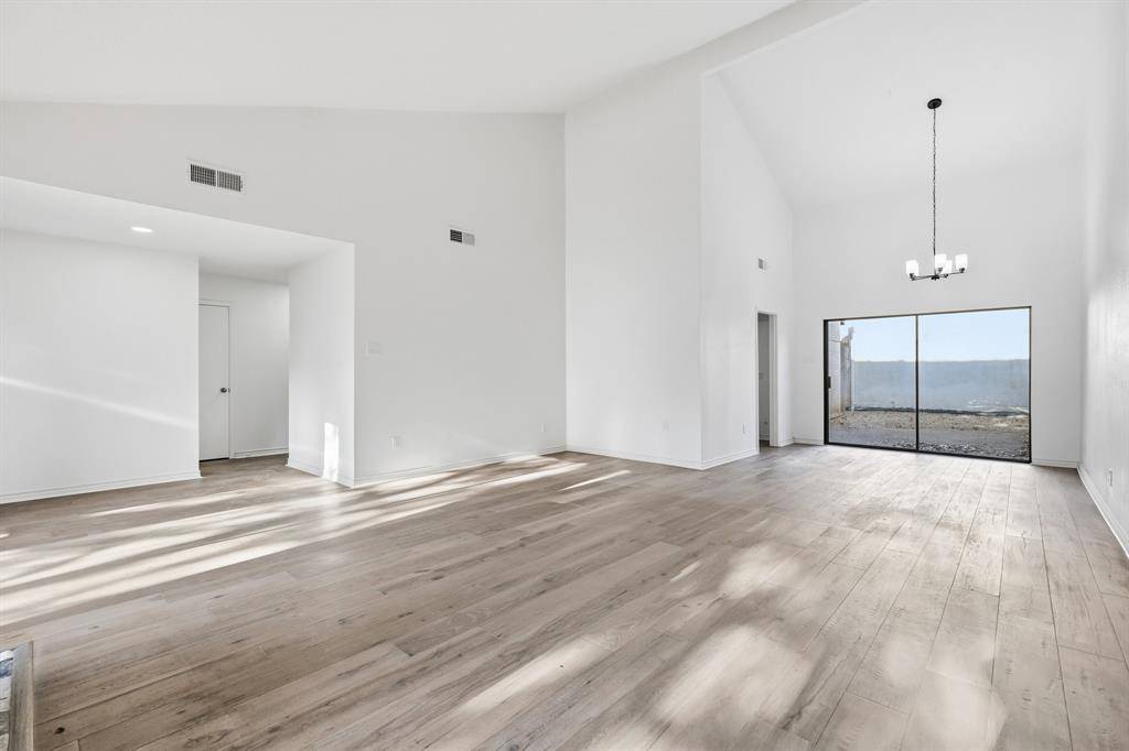 9611 Orchard Hill, Dallas, TX 75243