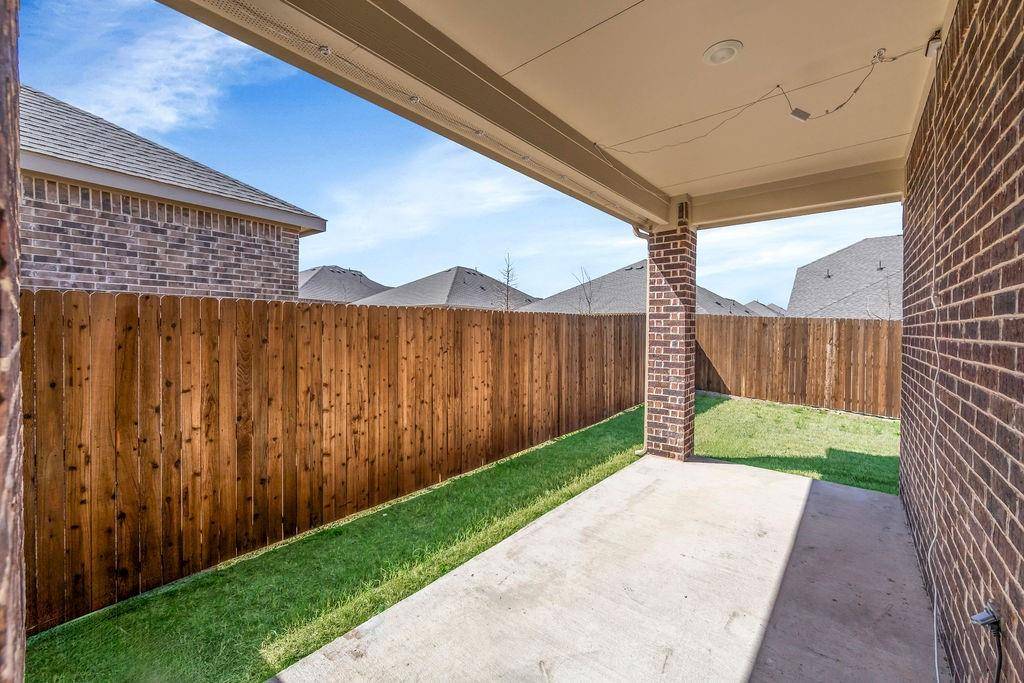 1321 Lazy Grove Drive, Anna, TX 75409