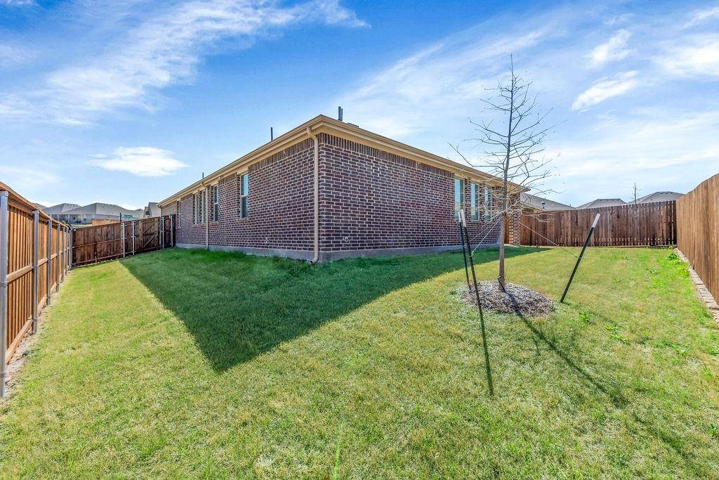 1321 Lazy Grove Drive, Anna, TX 75409