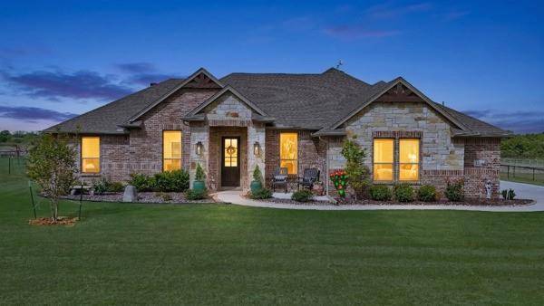 173 Stanley Lane, Poolville, TX 76487