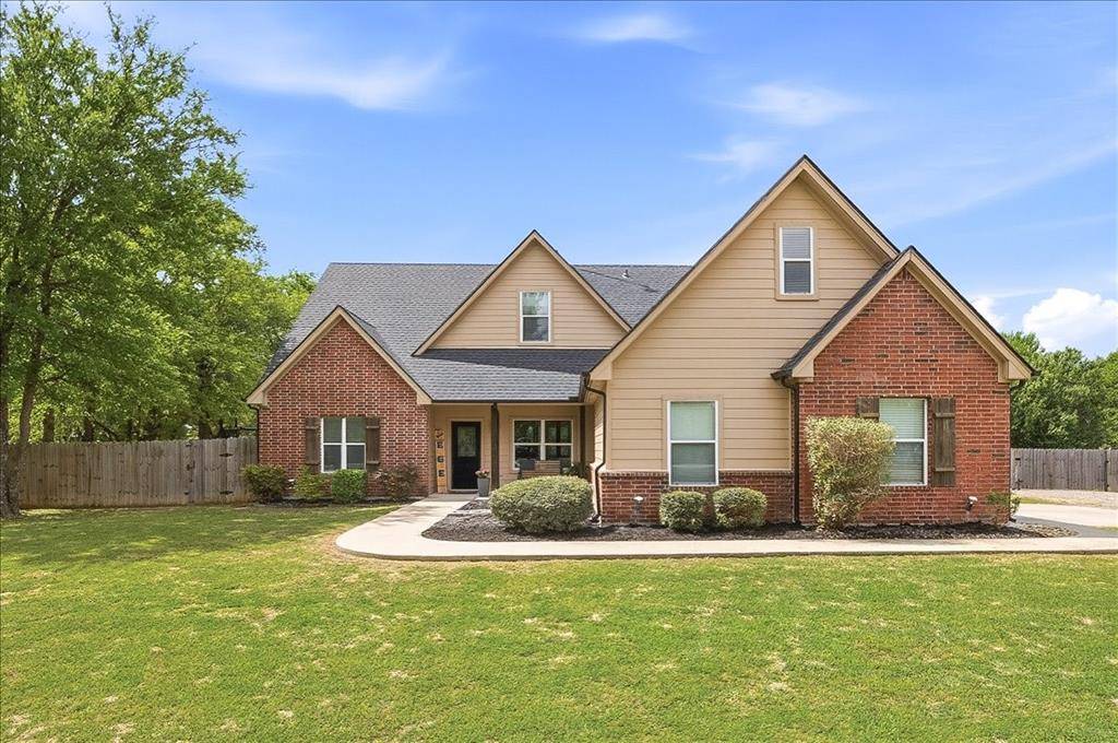 112 Mylea Lane, Weatherford, TX 76087