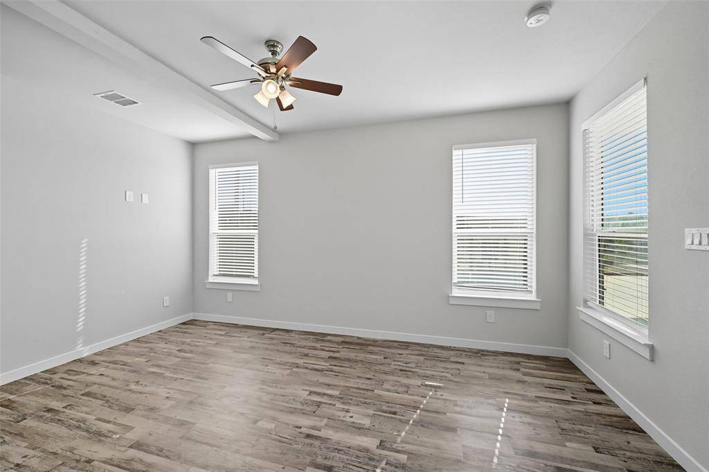 3475 Valley Vista Drive, Fort Worth, TX 76053