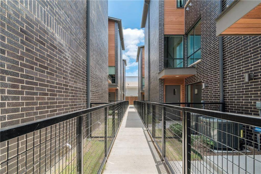 2290 N Fitzhugh Avenue #20, Dallas, TX 75204