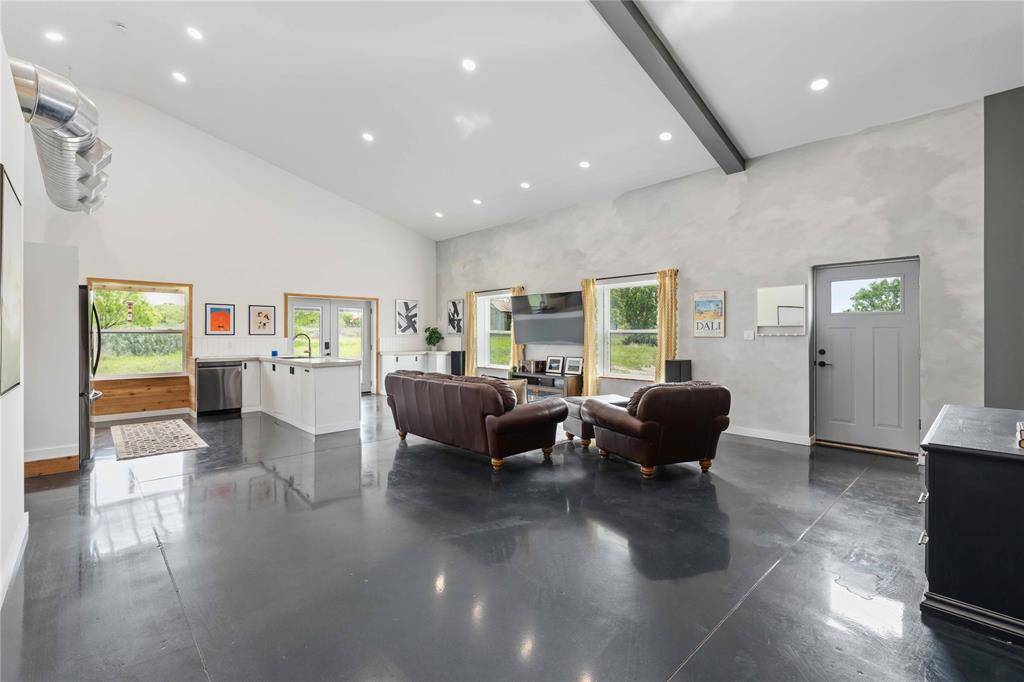 10150 HWY 67, Bangs, TX 76823