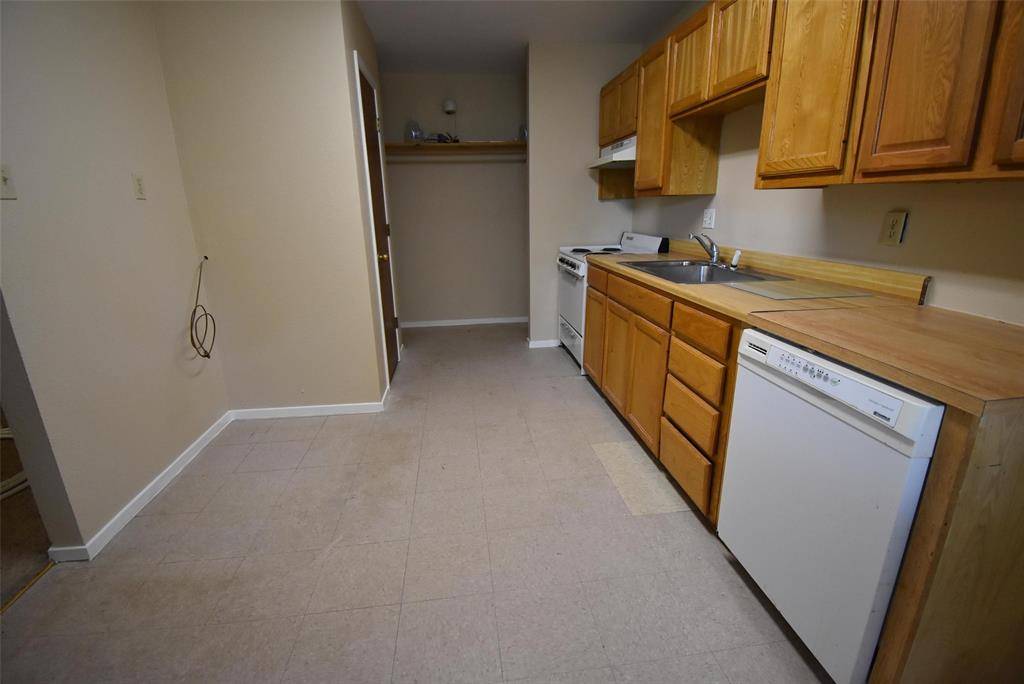 606 N Main Street #A, Collinsville, TX 76233