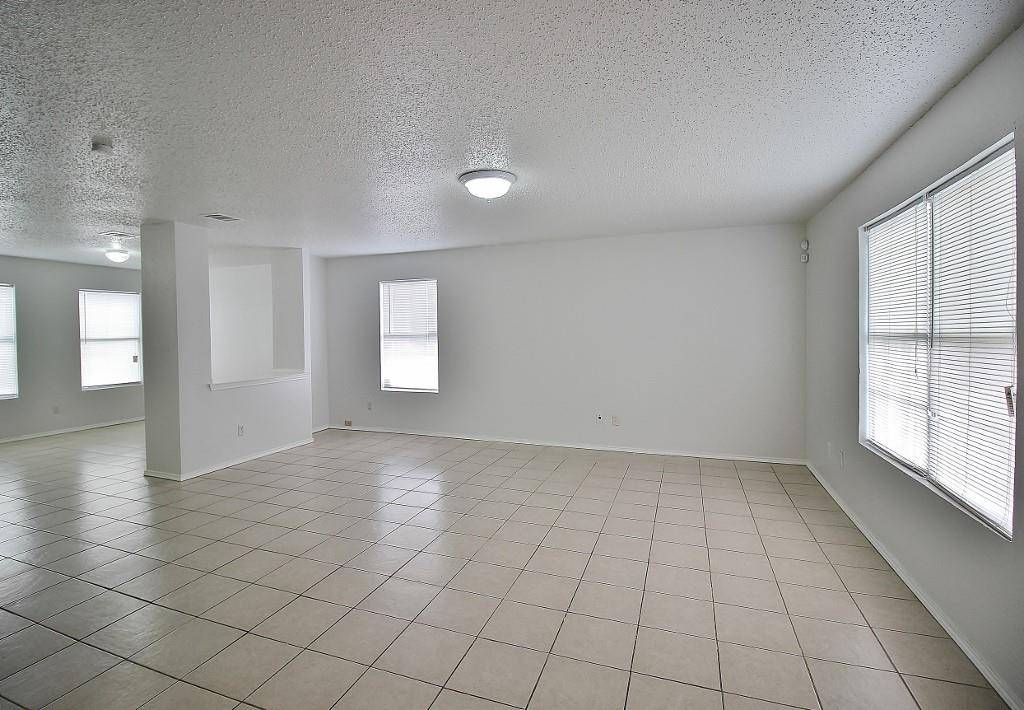 3325 Tioga Street, Dallas, TX 75241