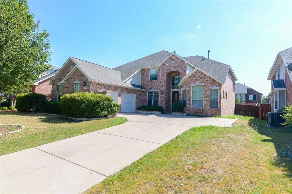 9605 Pinehurst Drive, Rowlett, TX 75089