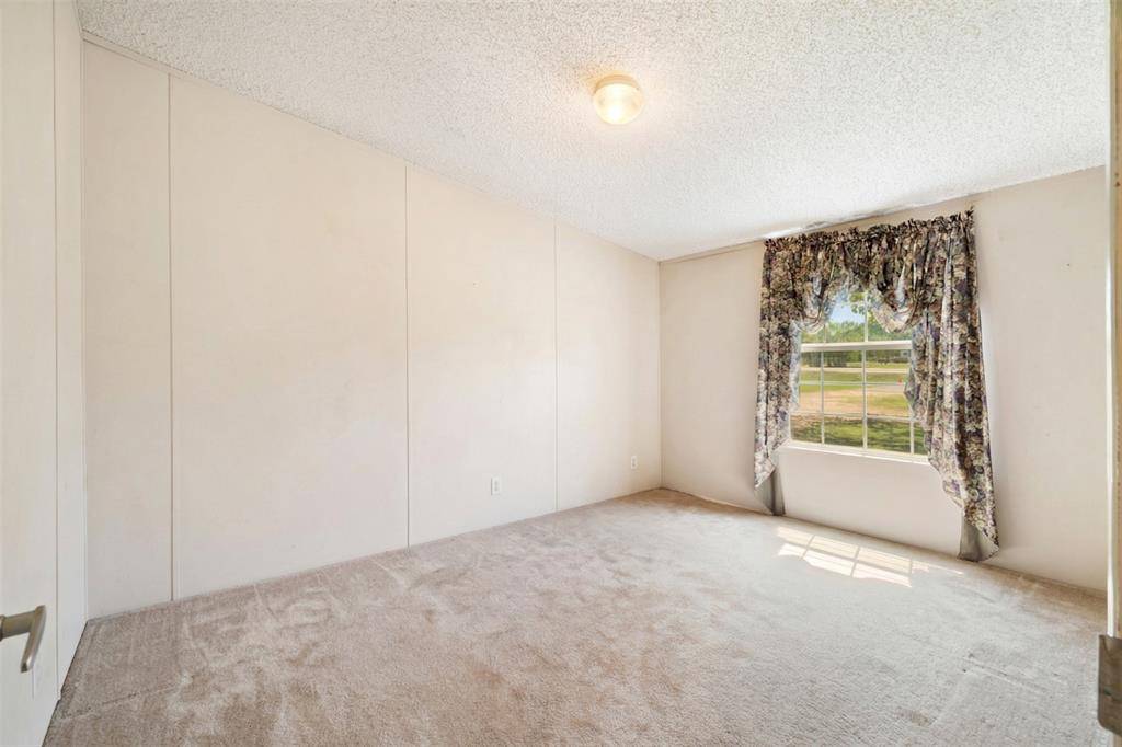 1530 W W Front St Street #82, Blossom, TX 75416
